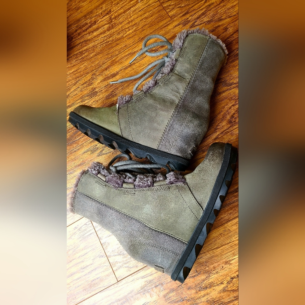 Sorel Women's Green/Gray Winter Lace Up Hidden Platform Boots 7.5 - Picture 3 of 5
